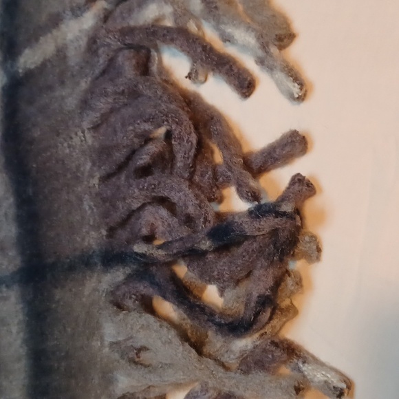 NWT Steve Madden Crossroads Scarf - Picture 2 of 5